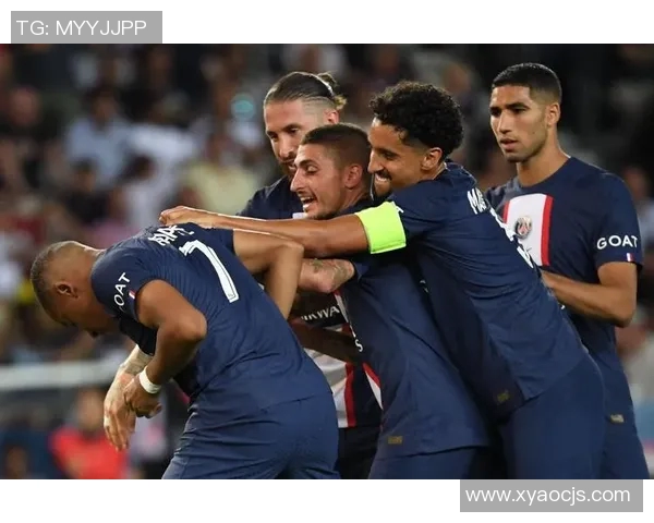 卡瓦尼加盟法甲新军圣埃蒙，携手内马尔征战法甲联赛