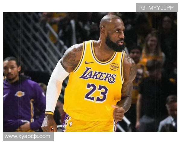 詹姆斯再次刷新记录,带领湖人队逆转击败勇士队,晋级季后赛! 詹姆斯再次刷新记录,带领湖人队逆转击败勇士队,晋级季后赛!